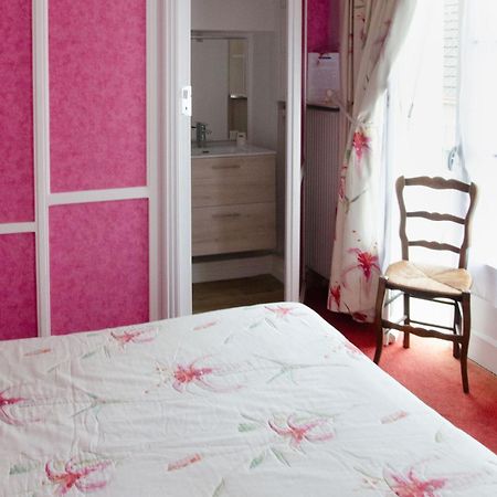 Bed and Breakfast A L'Abri Des Vents Saint-Jean-le-Thomas Exterior foto